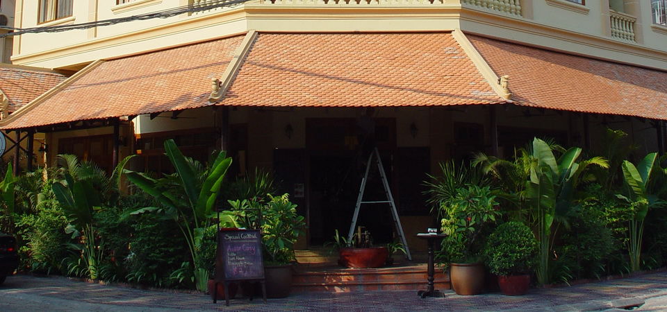 Anise Hotel And Restaurant Phnom Penh Exterior photo